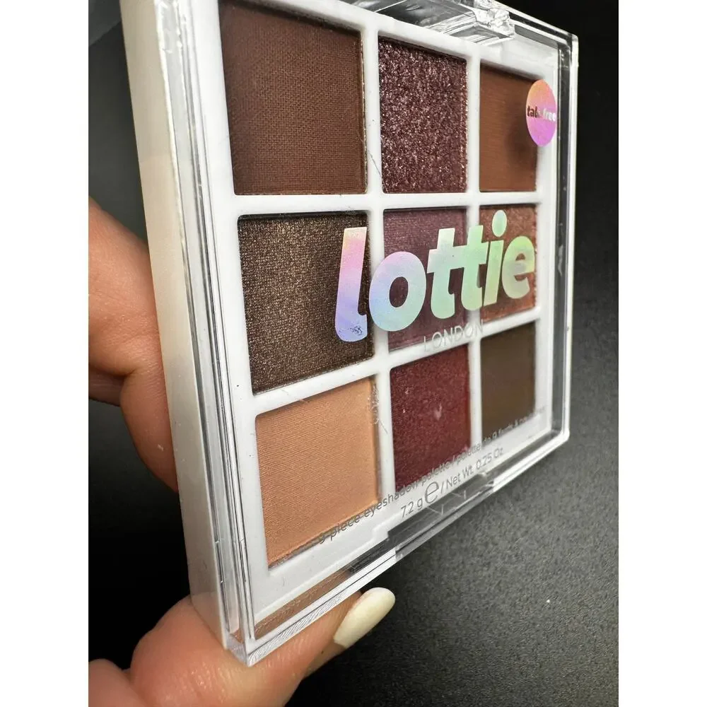 NWT Lottie Eye Shadow Palette 9 Colors The Mauves